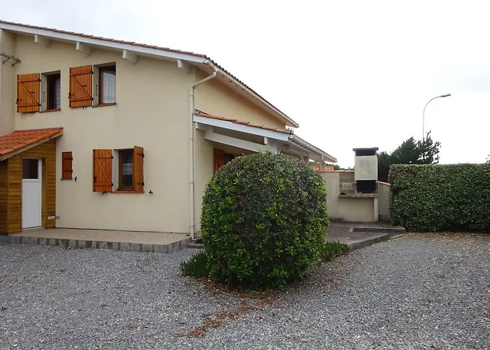 فيلة Les Lagagnons بيسكاروس